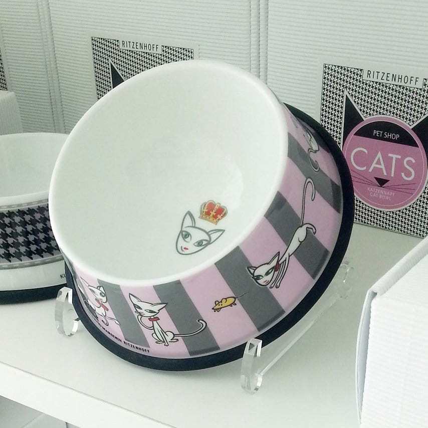 Interior illustration for Ritzenhoff cat bowl by Ian David Marsden