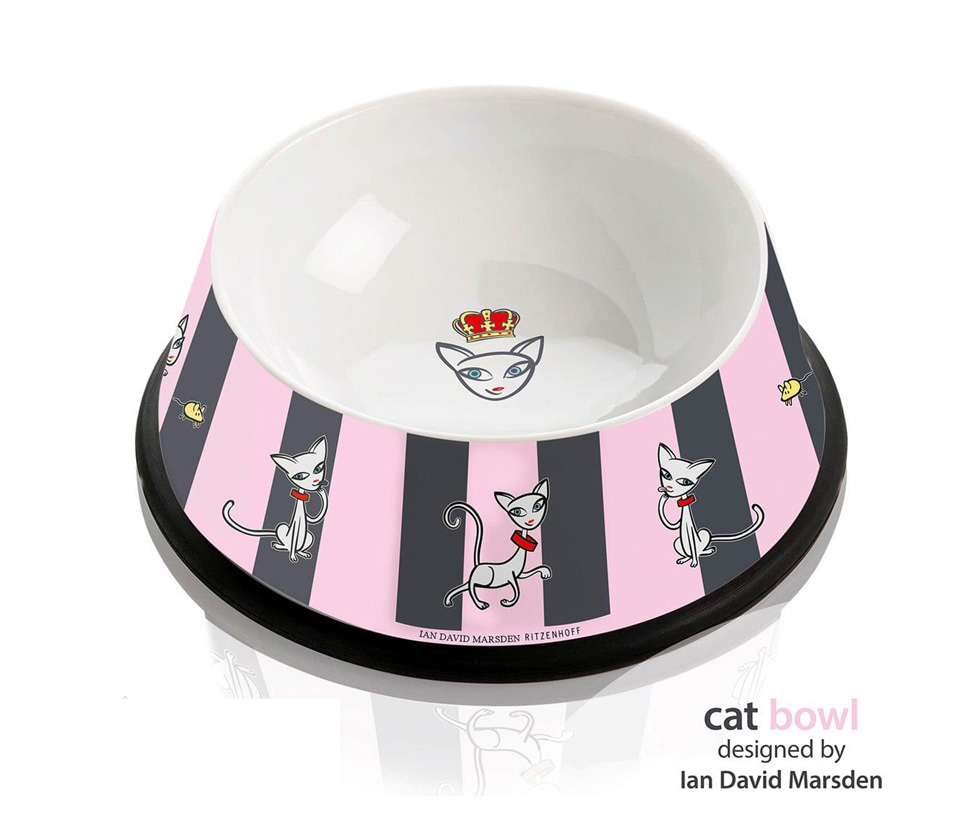Graphic design for a ceramic cat bowl created for the Ritzenhoff Kitchen Farm line. Featuring a stylized cartoon cat and vibrant stripe pattern, the piece blends charm and clarity for retail shelf impact