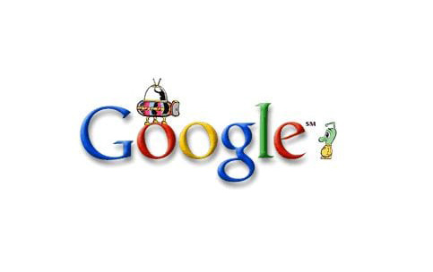 Alien beings interacting with Google logo in Marsden’s second Doodle from May 2000.